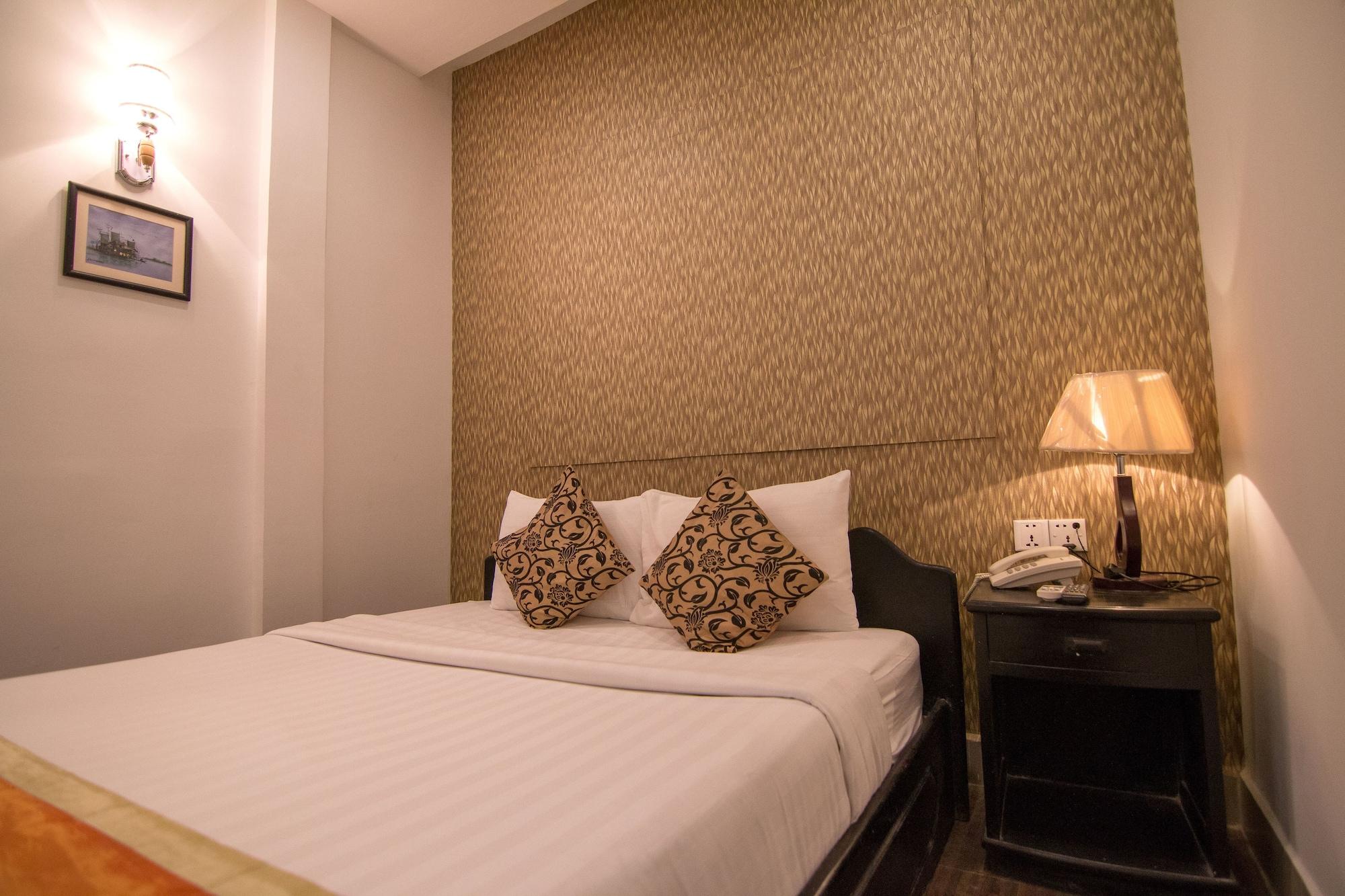 Diamond Palace Hotel Phnom Penh Exterior foto